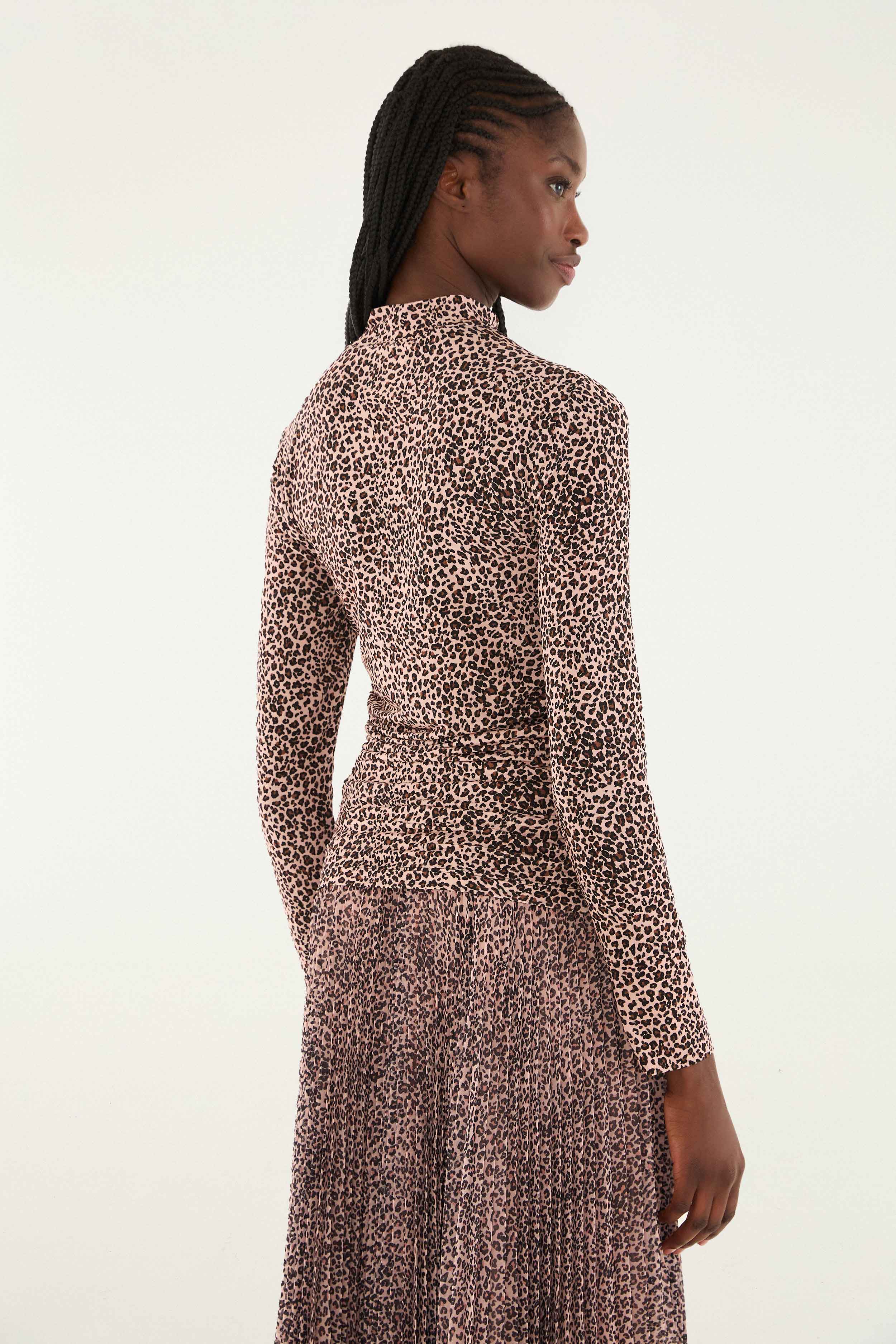 Pink Baby Leopard Jersey Blouse - Image 4