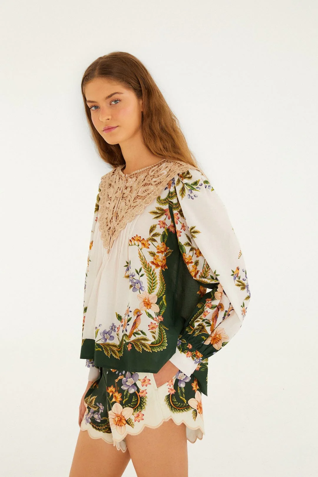 Green Berry Garden Beaded Buckle Twill Shorts - Image 4
