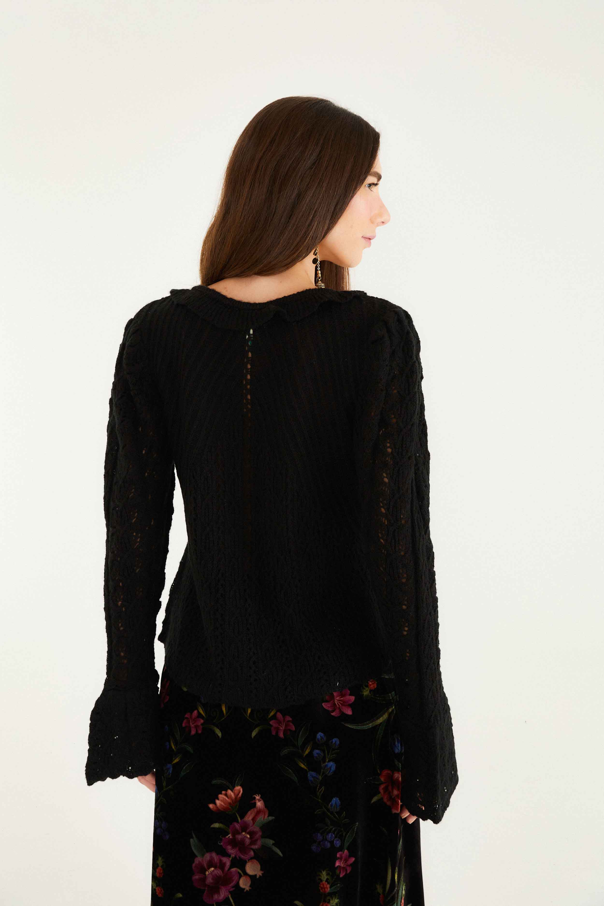 Black Lace Ruffled Knit Cardigan - Image 3