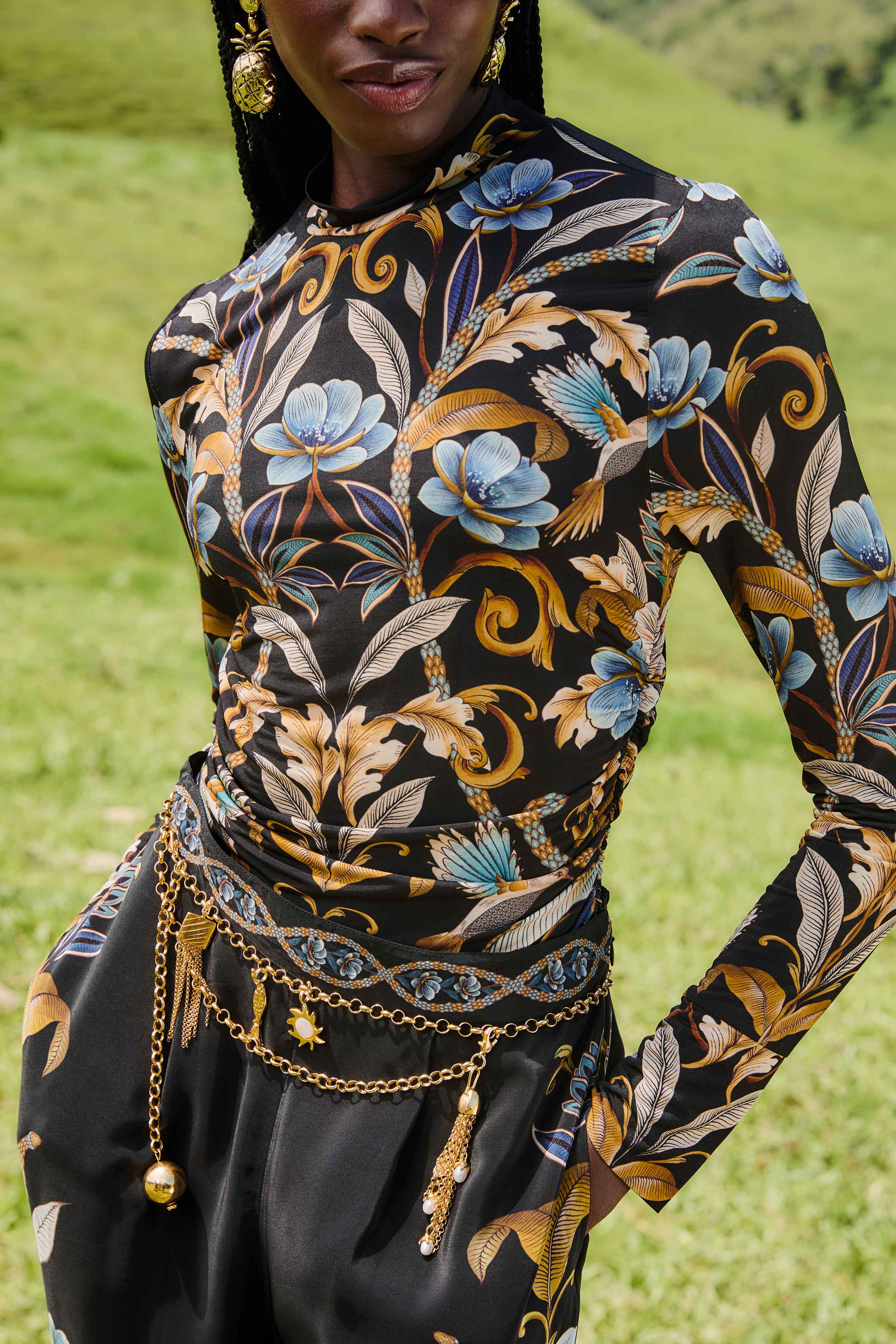 Black Flowerful Garden Jersey Blouse - Image 3